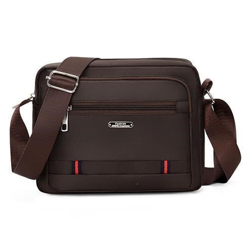 Sac Bandoulière Homme Multifonctionnel avec Bandoulière Ajustable et Design Pratique 4