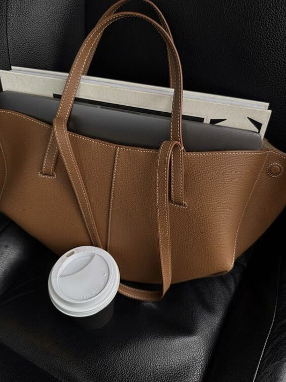 Sac Femme Fourre Tout Pratique et Spacieux Moderne 4