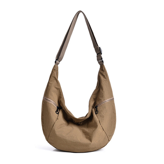 Sac à bandoulière femme multi-poches léger et fonctionnel 5
