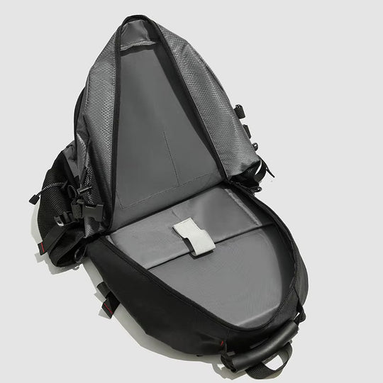Sac à dos de randonnée 20-35 L avec conception de soutien 4