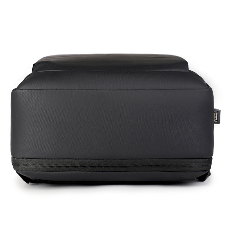 Sac à dos de voyage polyvalent pour homme au design moderne 4