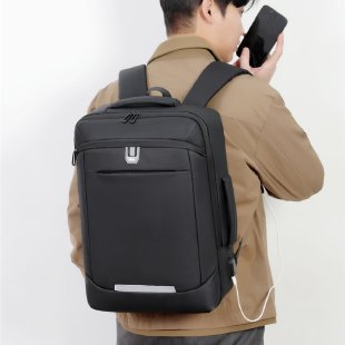Sac à dos de voyage polyvalent pour homme au design moderne 7