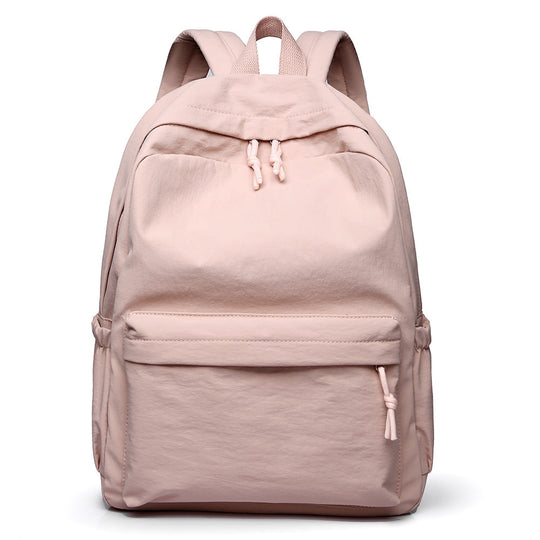 Sac à dos de voyage pour femme au design minimaliste 3