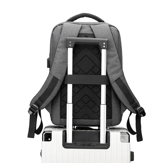 Sac à dos fonctionnel pour homme design moderne 2