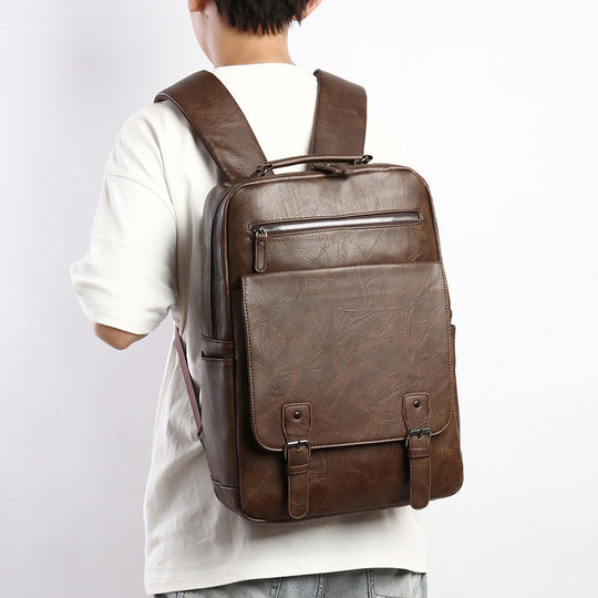 Sac à dos structuré pour homme au design moderne 1