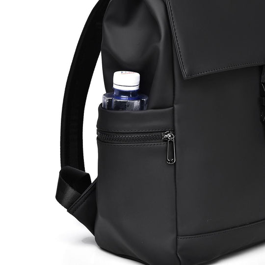 Sac à dos urbain à rabat avec rangement polyvalent pour homme et femme 3