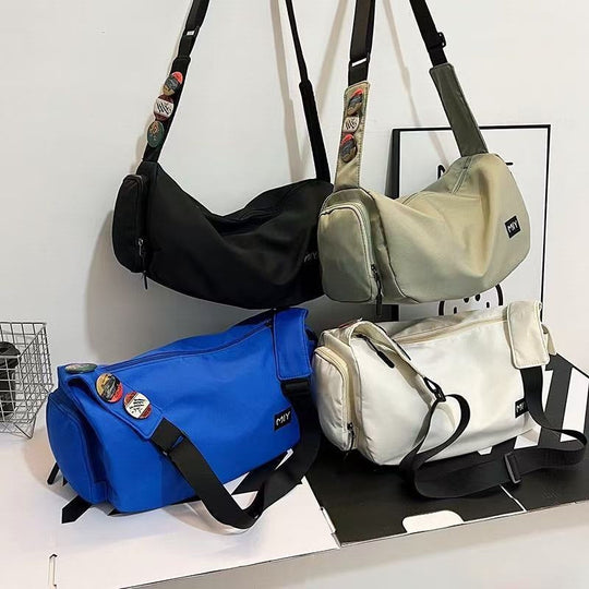 Sac bandoulière femme design moderne avec compartiments pratiques 1