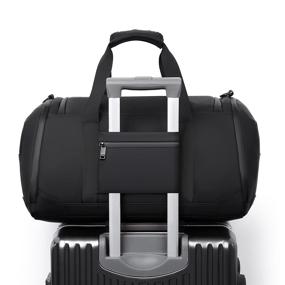 Sac de sport multifonctionnel pour homme imperméable et résistant 2