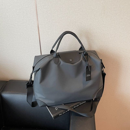 Sac de voyage polyvalent pour homme et femme au design moderne 6