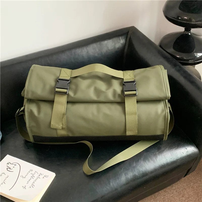 Sac de voyage pour homme style urbain résistant à l'eau 1