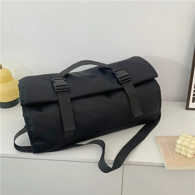 Sac de voyage pour homme style urbain résistant à l'eau 4