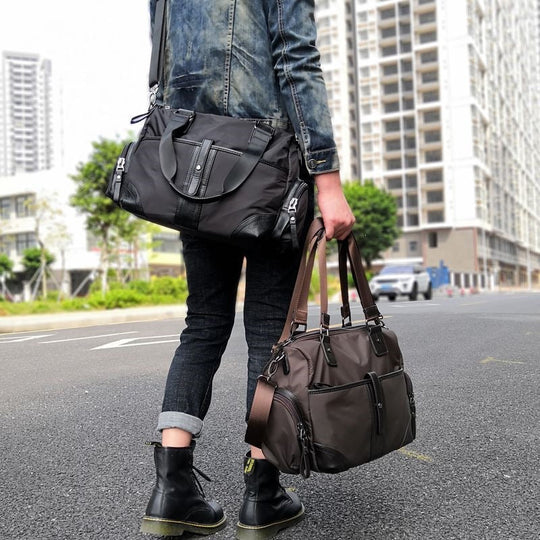 Sac multifonctionnel pour homme au design moderne 3