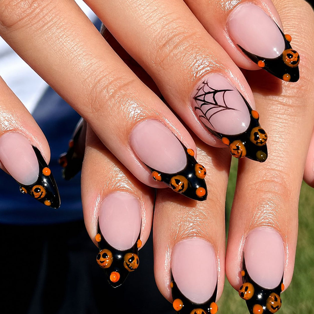 Set d'Ongles à Pression Thème Halloween pour Femme 1