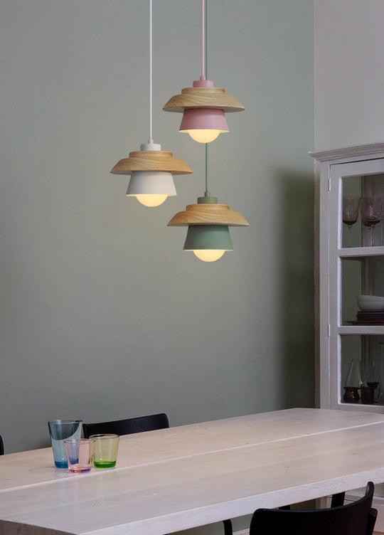 Suspension en Bois Nordique Moderne 2