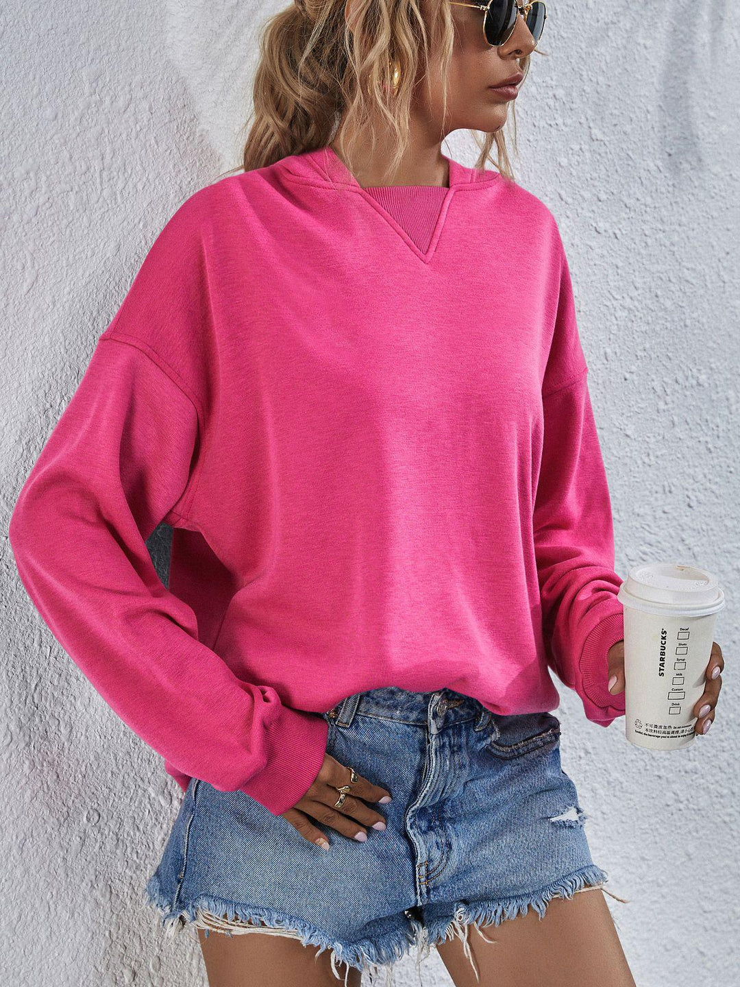 Sweat à Capuche à Épaules Tombantes en Polyester 3