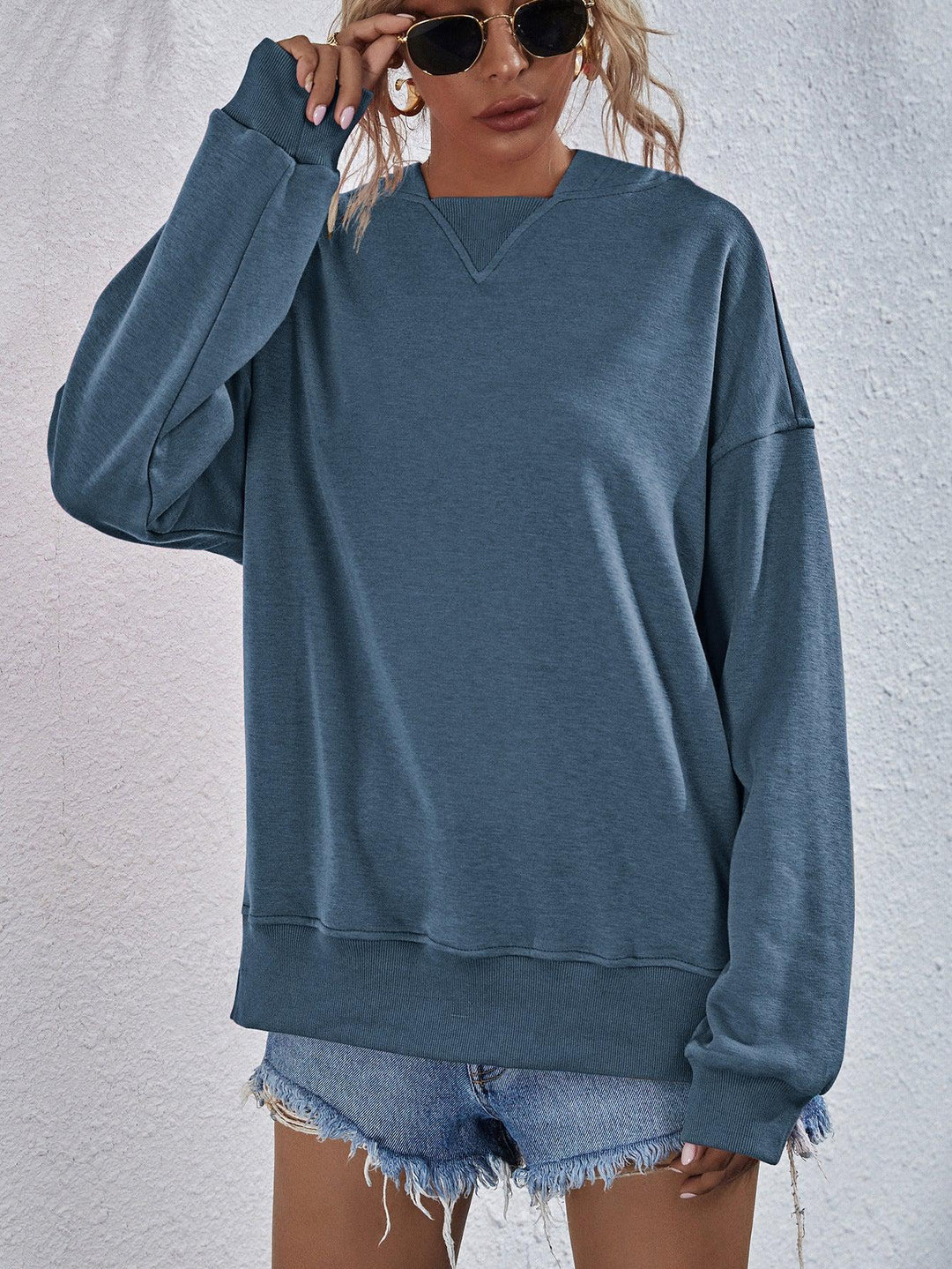Sweat à Capuche à Épaules Tombantes en Polyester 6