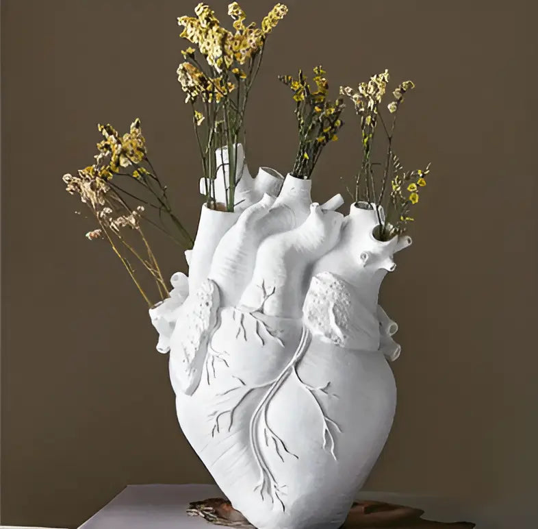 Vase Décoratif En Forme De Cœur Pour Decoration Intérieure Unique 2