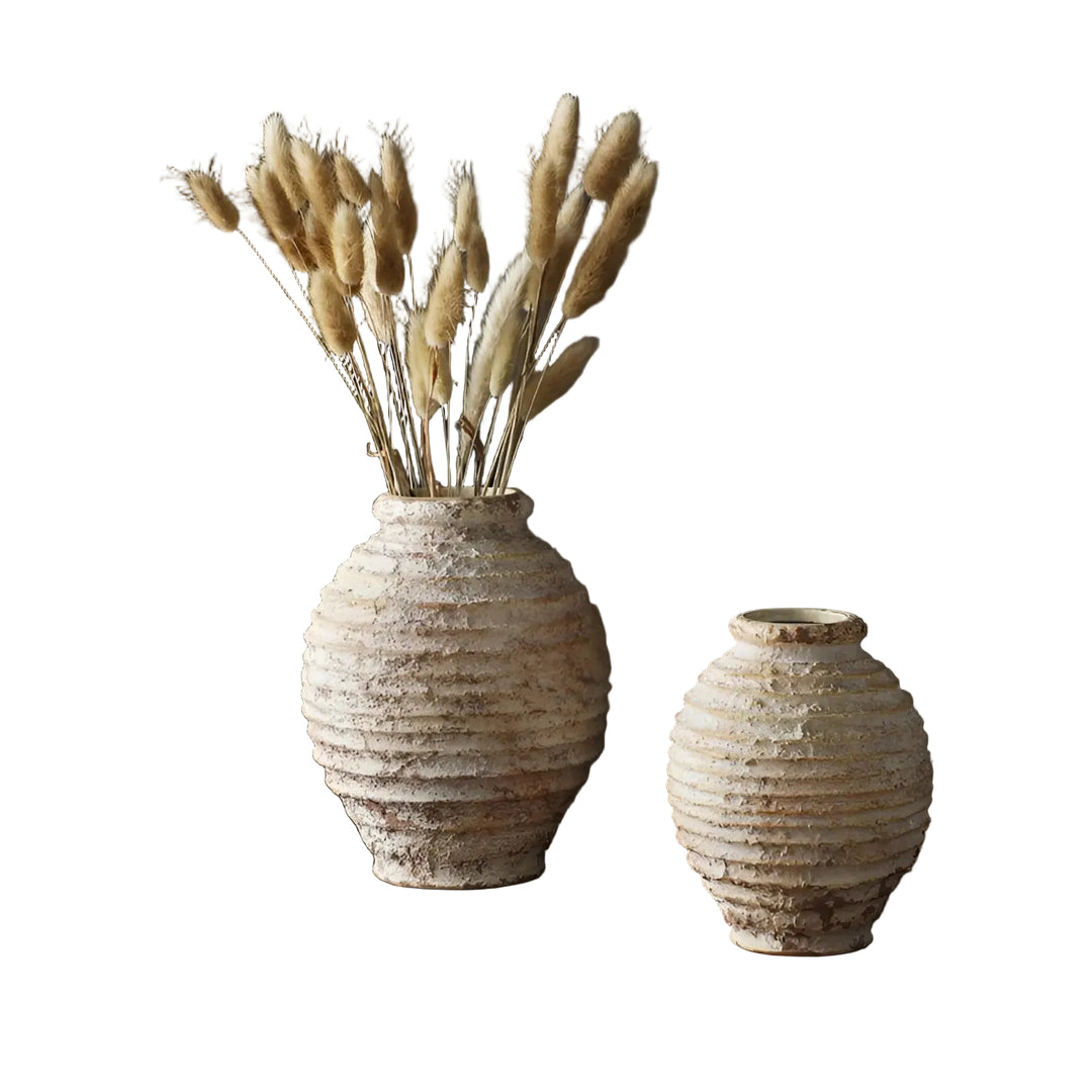 Vase Décoratif Vintage en Poterie pour une Décoration Intérieure Artisanale 0