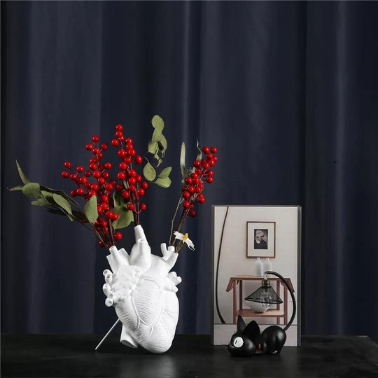 Vase en Forme de Cœur Anatomique Unique 7