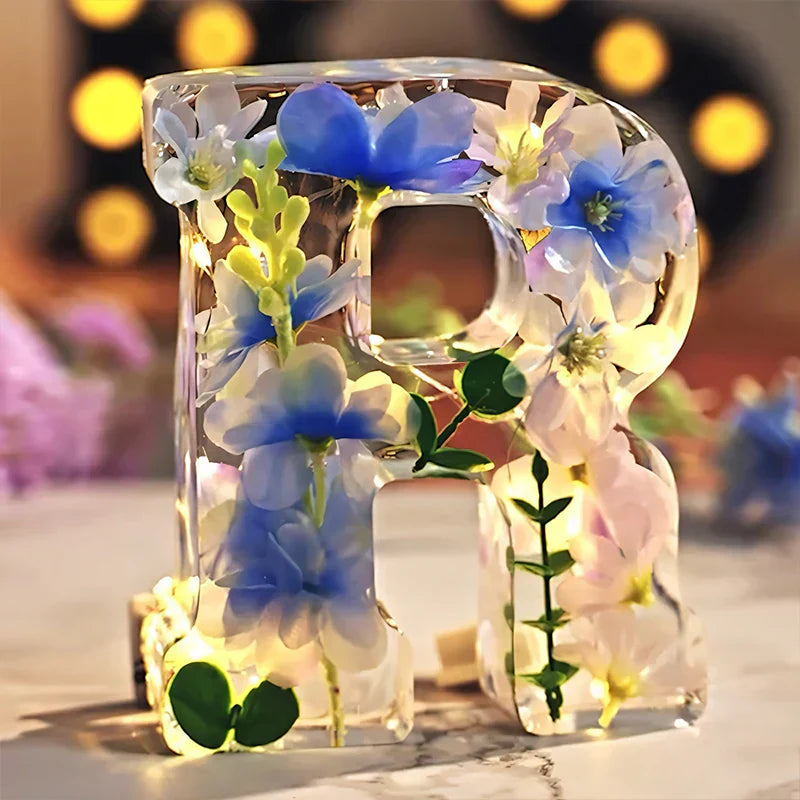 Veilleuse Personnalisée en Résine Florale 1