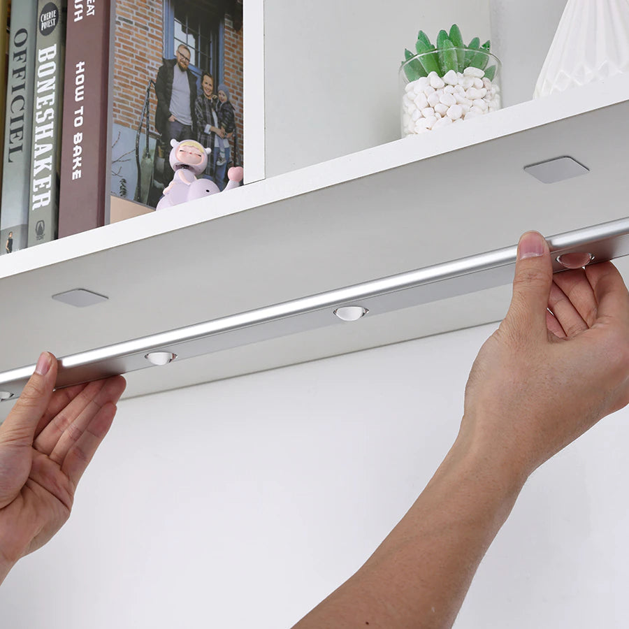 Veilleuse à Détecteur de Mouvement pour Armoire 1