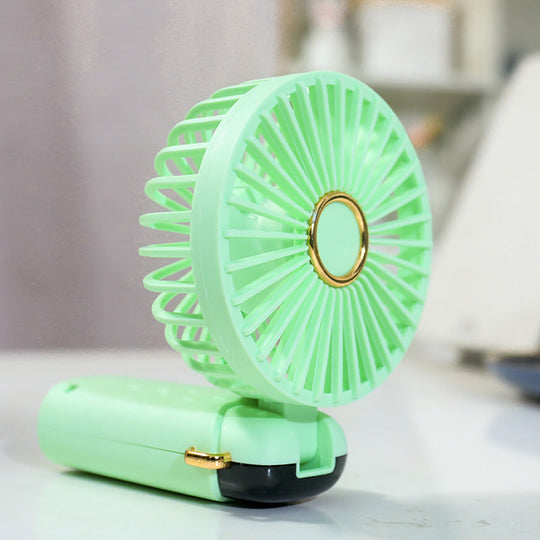 Ventilateur Portable Rechargeable avec Brumisateur Intégré pour Femme 2