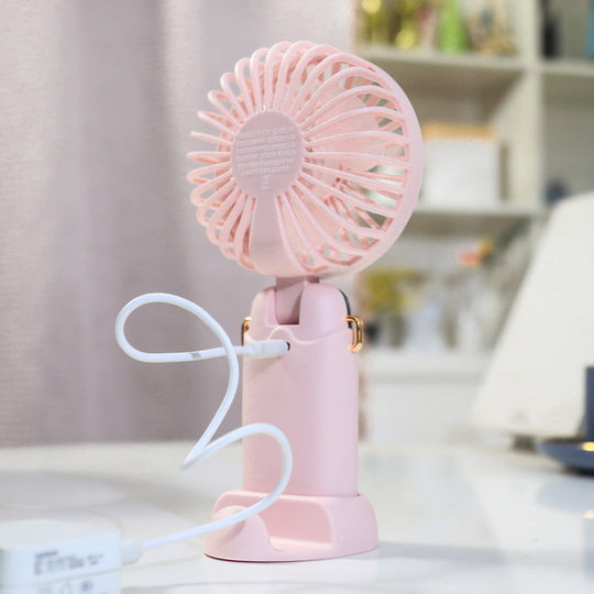 Ventilateur Portable Rechargeable avec Brumisateur Intégré pour Femme 3