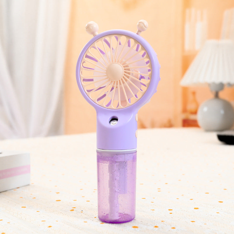 Ventilateur Portable avec Pulvérisateur pour Femmes 7