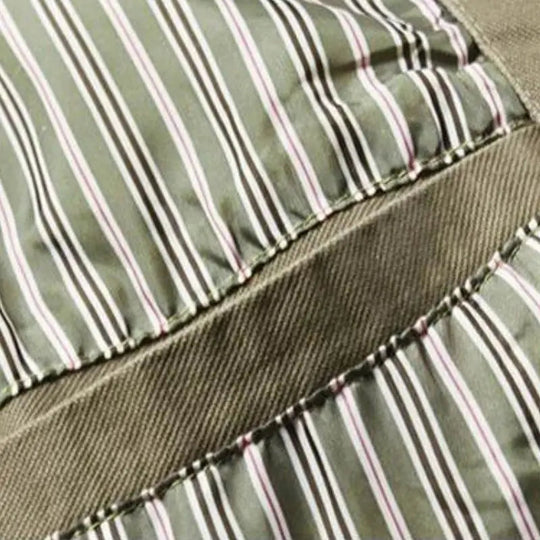 Veste Imperméable Homme Moderne avec Capuche Réglable et Poches Pratiques 6