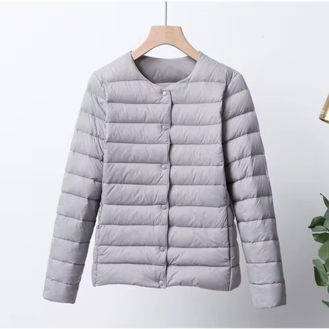 Veste en Duvet Femme - Coupe Ajustée - Matelassée Légère - Sans Col - Longueur Hanche 4
