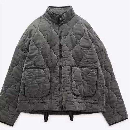 Veste pour femme avec poches et lignes droites 2