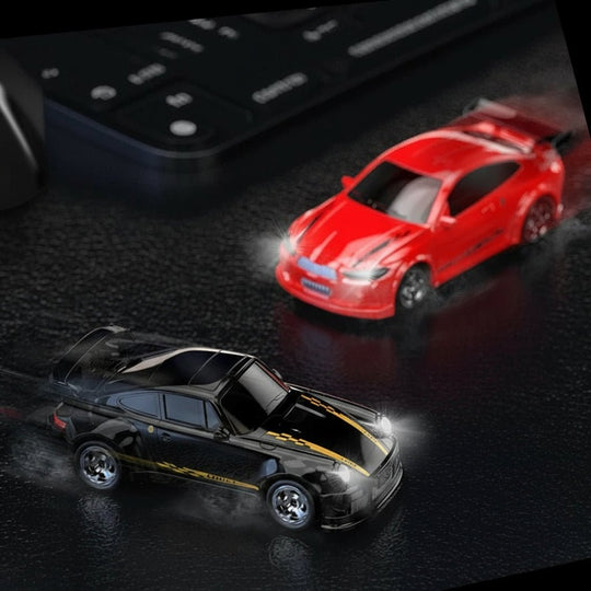 Voiture de Dérive Télécommandée Compacte 1:64 6