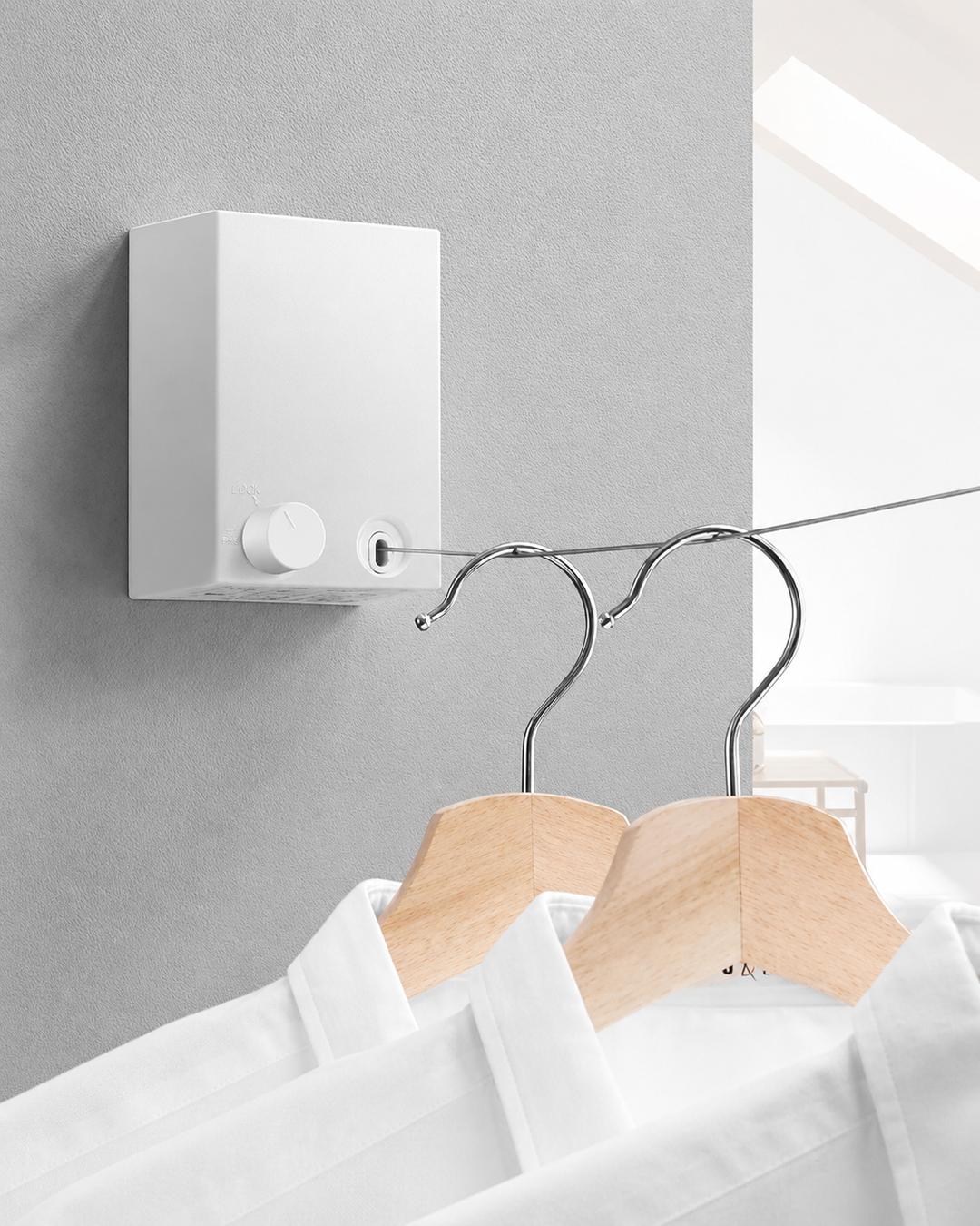 Corde à Linge Rétractable Intérieure et Extérieure Pratique et Moderne