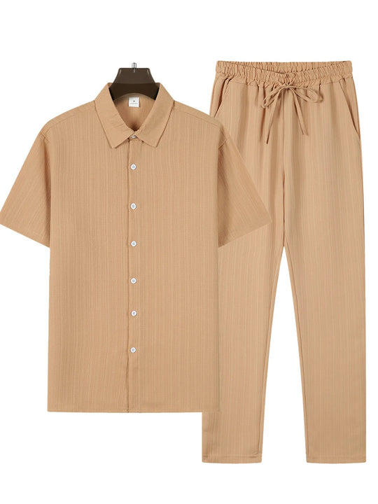 Ensemble chemise et pantalon rayés pour homme