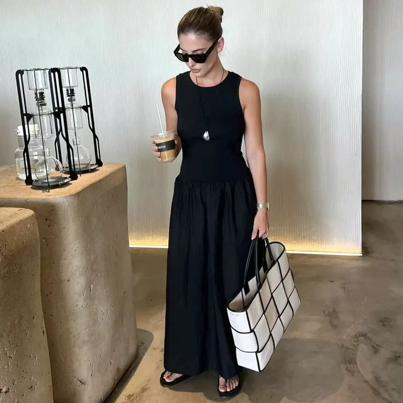 Robe longue élégante sans manches pour femme