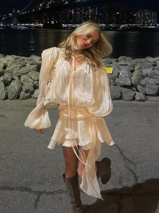 Robe chemisier à lacets et manches lanternes pour femme
