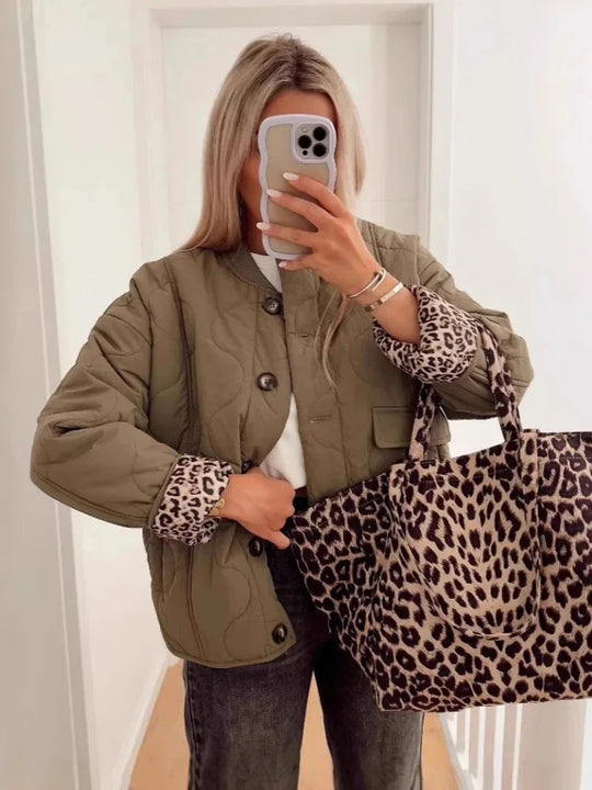 Veste rembourrée à poche avant pour femme