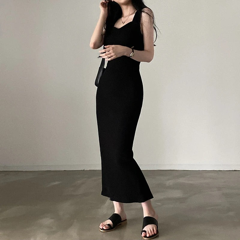 Robe tricotée sans manches à col carré pour femme