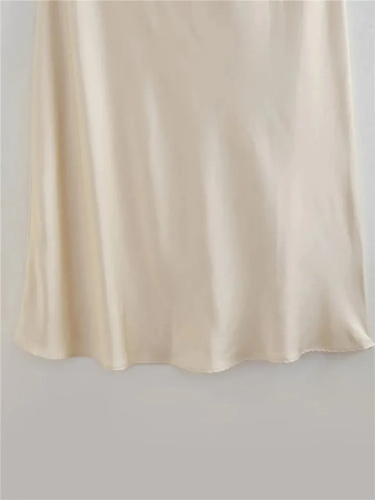 Robe longue en satin à épaules dénudées et dos nu pour femme