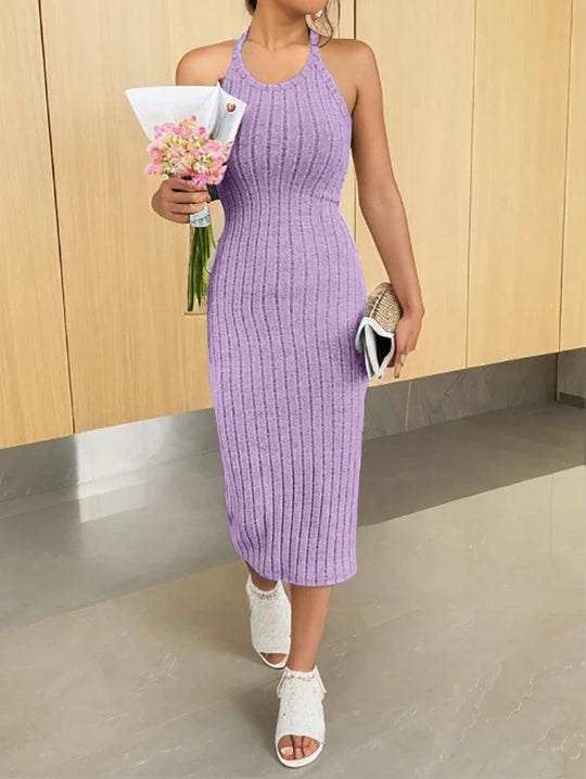 Robe mi-longue moulante à col licou pour femme