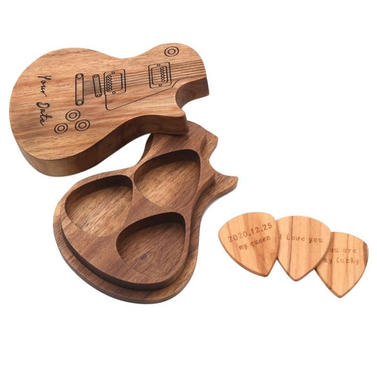 Piques de guitare en bois gravé